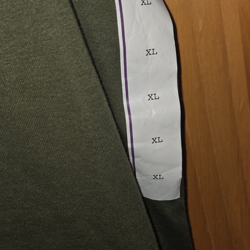 Target Tank Top - Picture 4 of 10